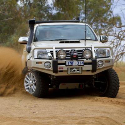     Hilux